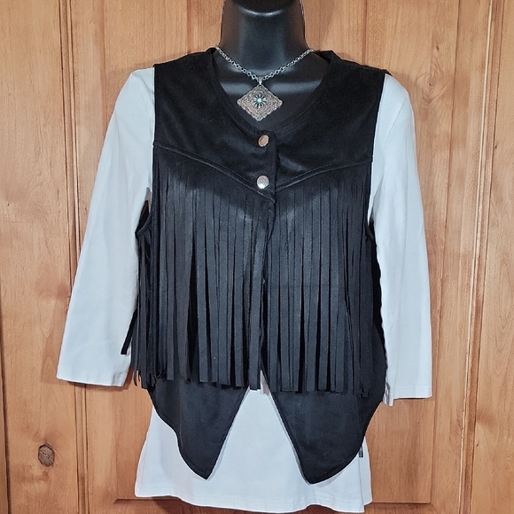 Jackets & Blazers - Cute Faux Suede Black Fringe Vest